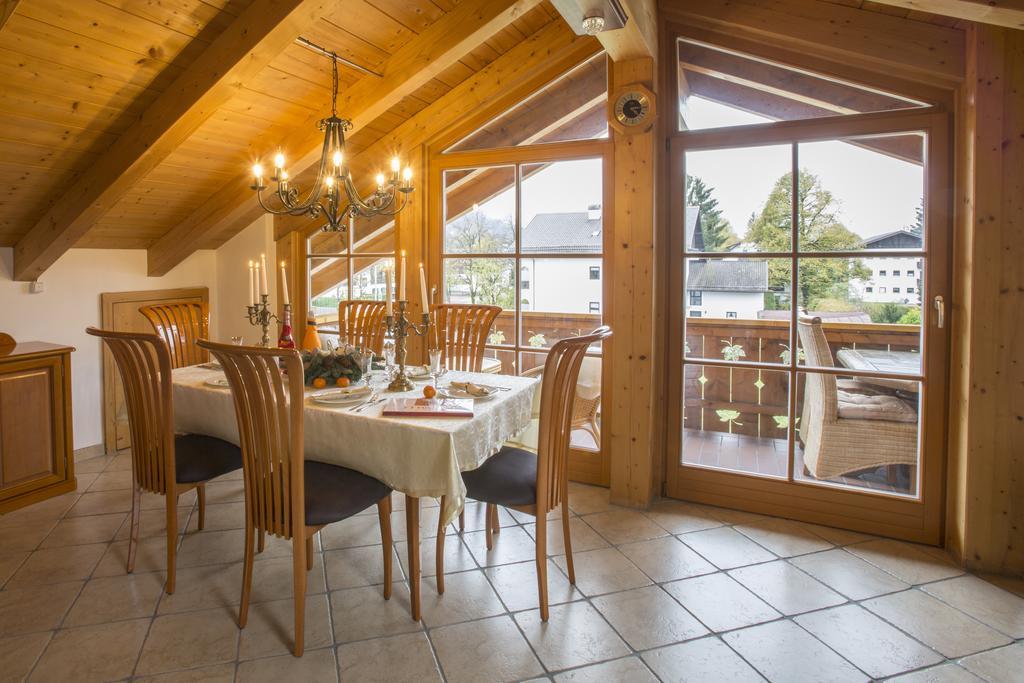 Golden Gapa Penthouse 1 Apartamento Garmisch-Partenkirchen Quarto foto